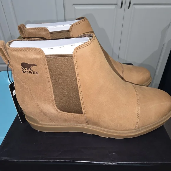 Sorel Women's II Chelsea Boots - Picture 1 of 10